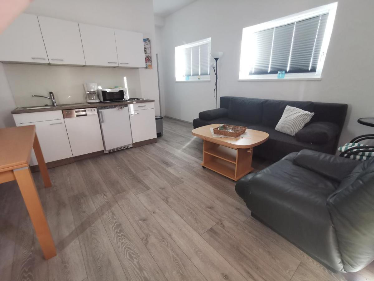גונדרסהיים Landhotel Kastanienhof מראה חיצוני תמונה